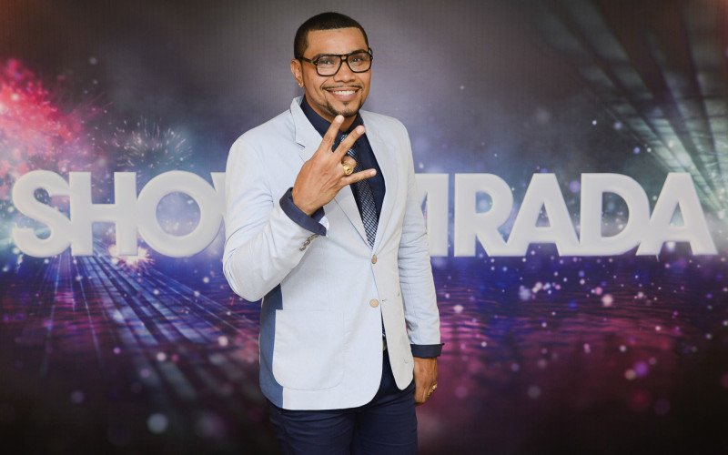 Naldo Benny assume ser mentiroso e deixa Patrícia Poeta sem graça | abc+