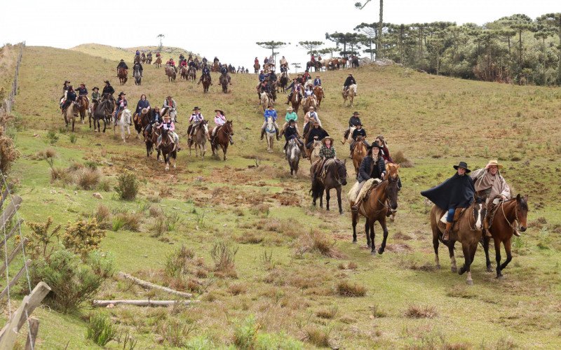 Cavalgada das Prendas de Cambará do Sul