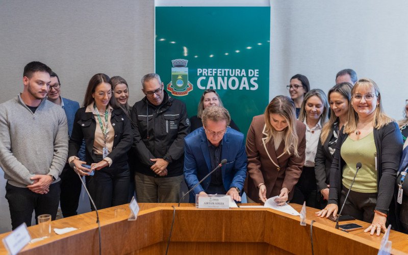 Assinatura do contrato ocorreu na quarta-feira (10) | abc+
