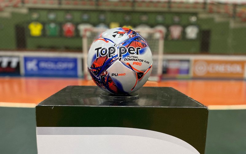 Secretaria de Esporte firma parceria inédita para campeonatos municipais de futsal de Gramado