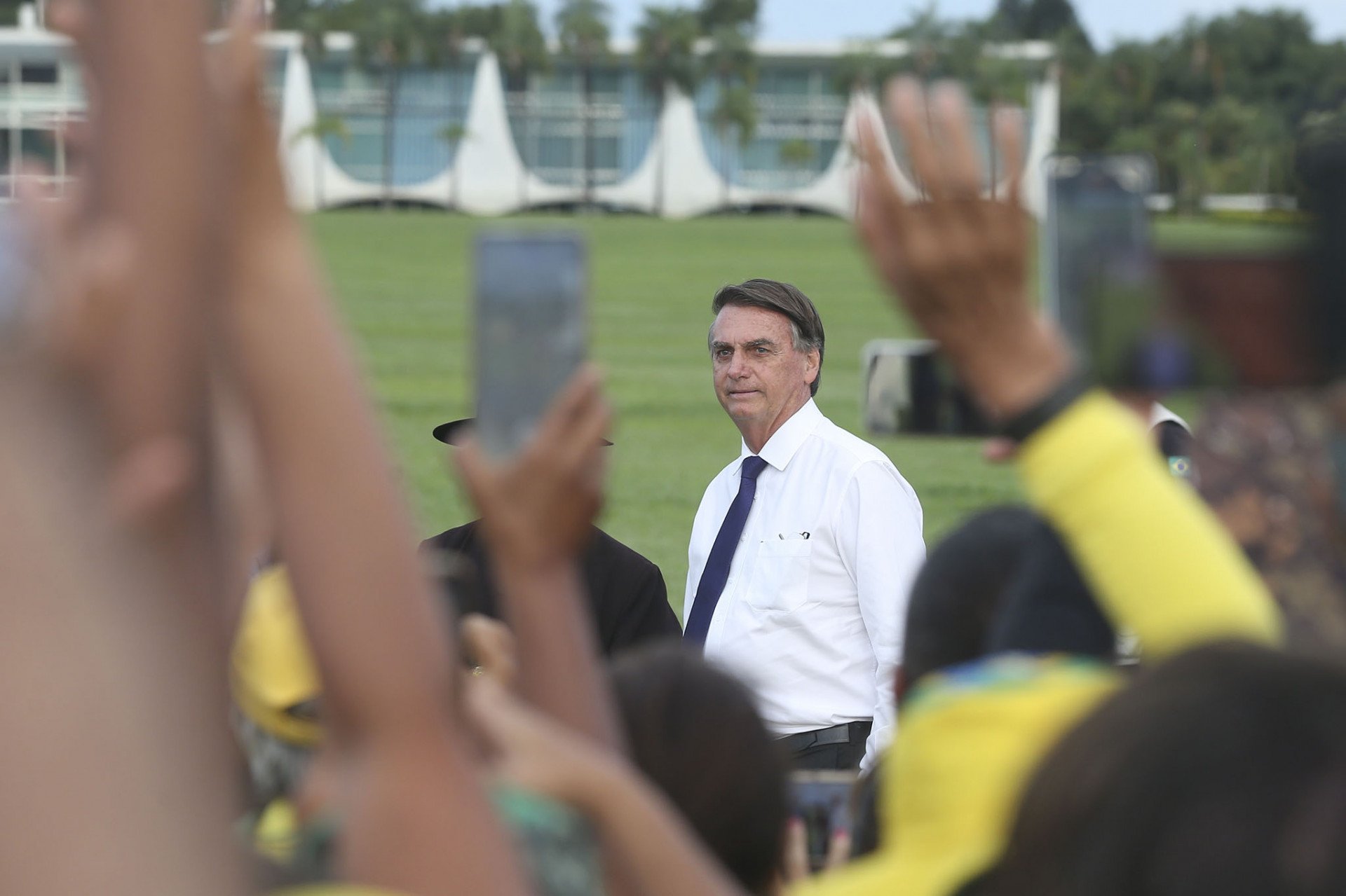 Quando Bolsonaro começa a cumprir a pena definida pelo STF?