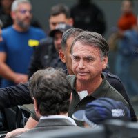 Veja o que Bolsonaro disse sobre arma apreendida em blitz