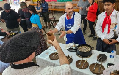 Concurso de Boia Campeira foi realizado no acampamento farroupilha do Parque do Trabalhador em São Leopoldo