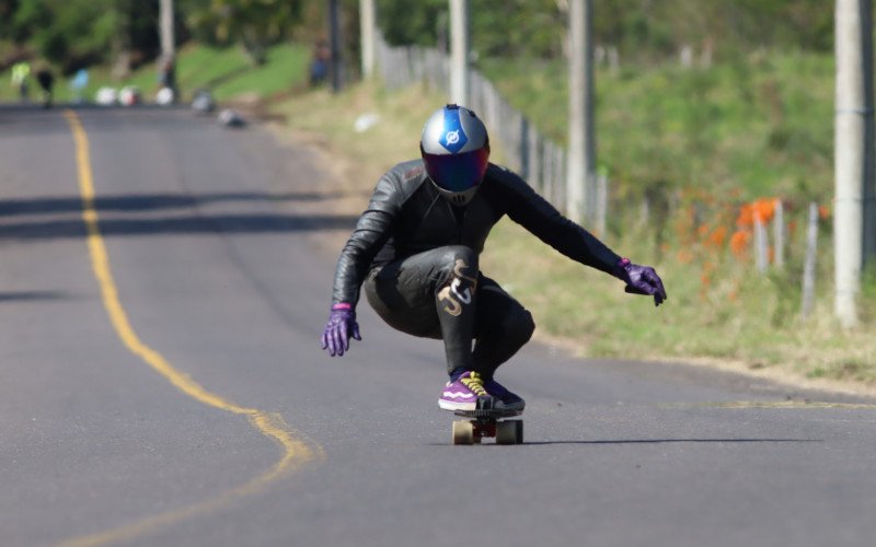 Cerca de 60 competidores voltaram a descer a ladeira de São João do Deserto, na Lomba Grande