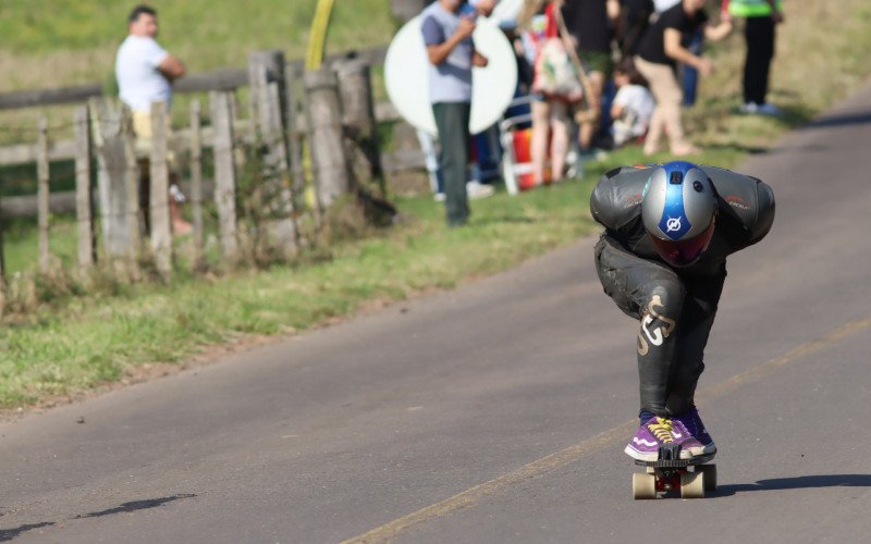 Cerca de 60 competidores voltaram a descer a ladeira de São João do Deserto, na Lomba Grande