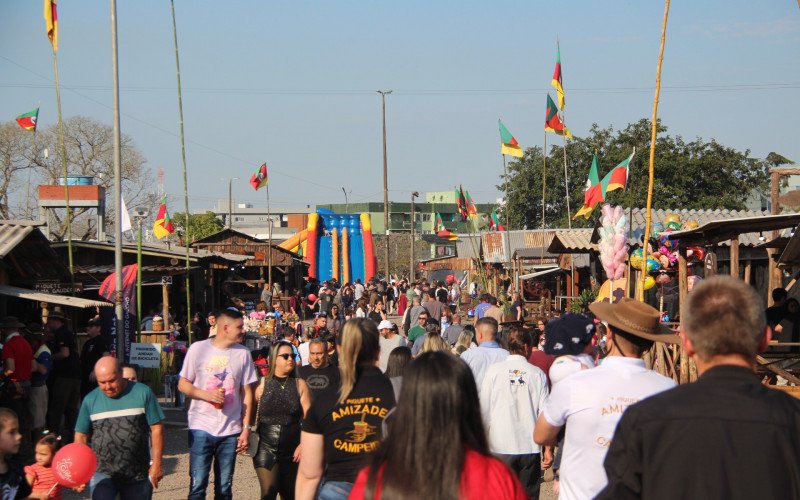 Acampamento Farroupilha de Sapiranga esteve lotado neste domingo (14) | abc+