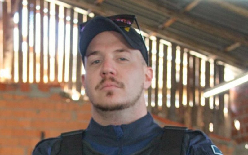 Álan Jonathan Kuhn, guarda municipal leopoldense falecido aos 33 anos, vítima de câncer