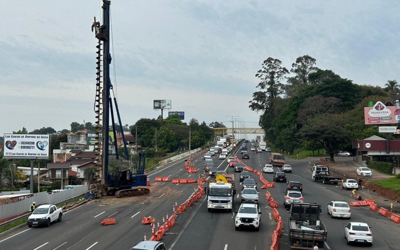 Novo normal da BR-116? Semana começa com congestionamento em ambos os sentidos após implantação de desvio para obra