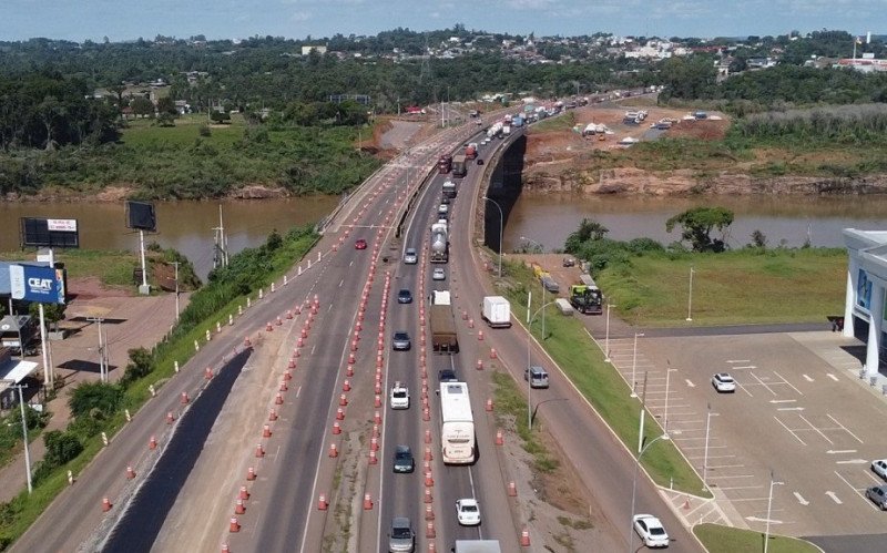 Ponte na BR-386, entre Estrela e Lajeado, teve restrições no trânsito após enchente de 2024 | abc+