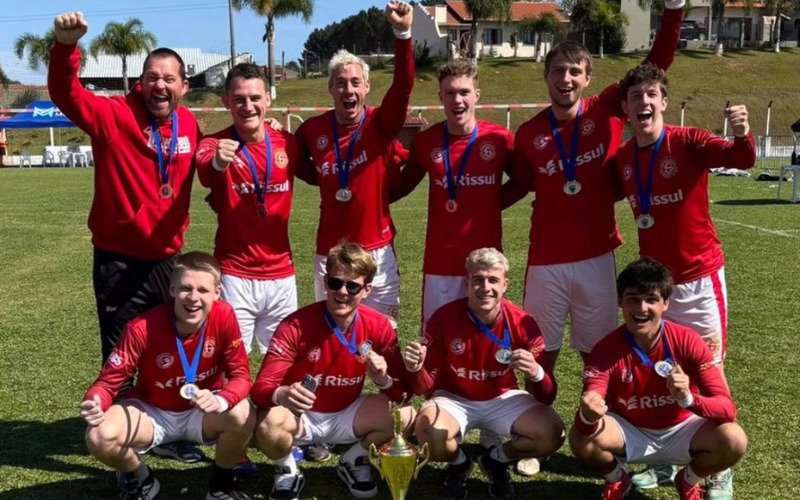 Punhobol da Ginástica é campeão brasileiro em Santa Catarina