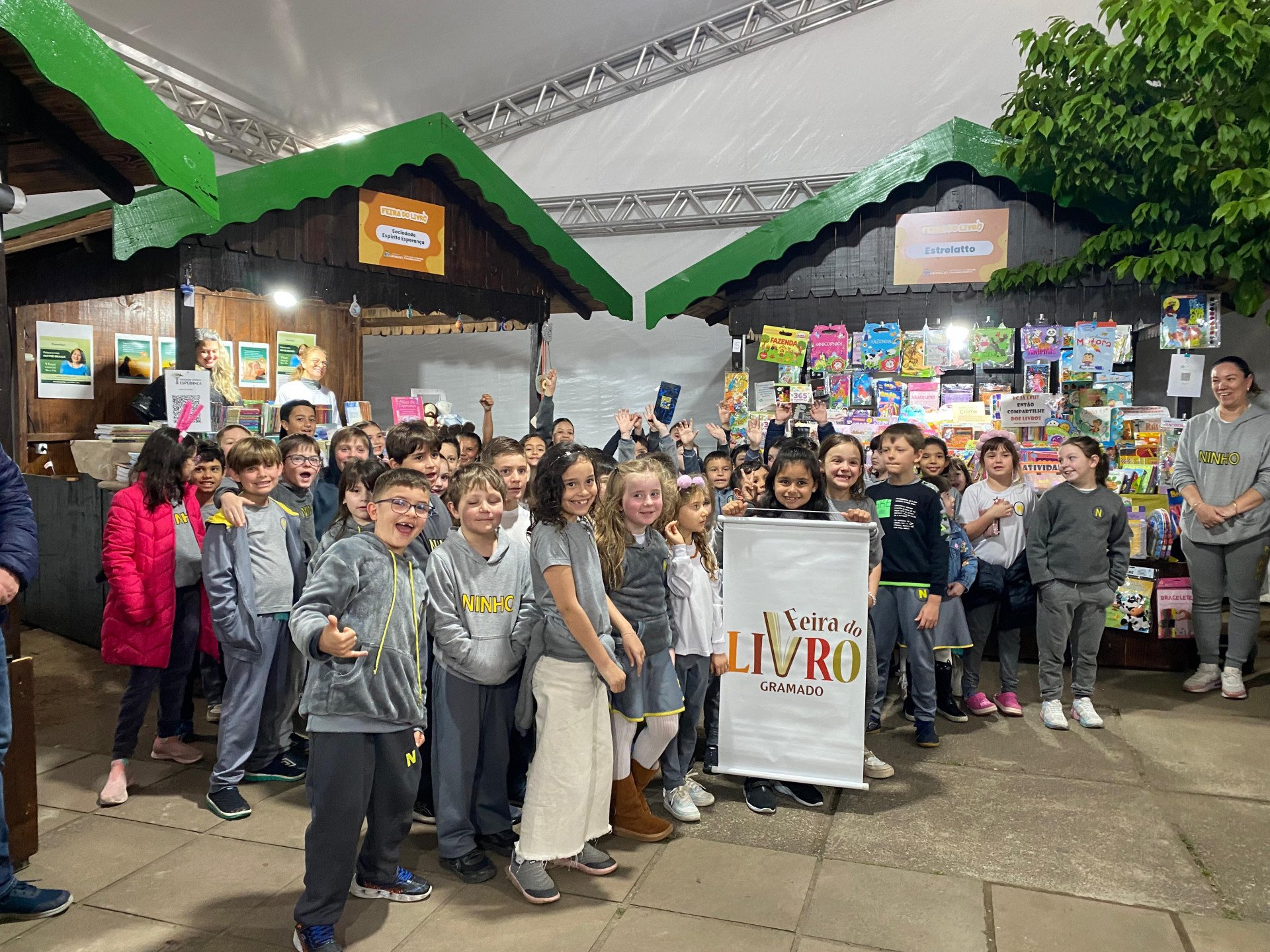 Feira do Livro e Semana Farroupilha são abertas oficialmente em Gramado