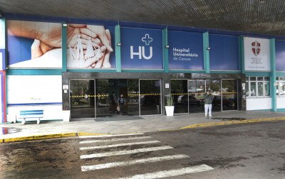 "Meu pai vai morrer ali dentro": Idoso completa 3 meses de espera por cirurgia no Hospital Universitário