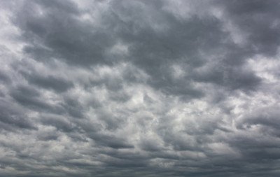 Massa de ar frio e ciclone trazem ventos de mais de 80 km/h ao RS; saiba onde será mais intenso