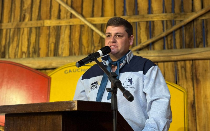 Benno Frank Junior recebeu a Medalha Mérito Farroupilha, da Câmara gramadense