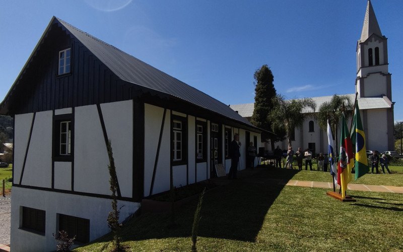 Nova Petrópolis inaugura Centro de Pastoral na Linha Imperial