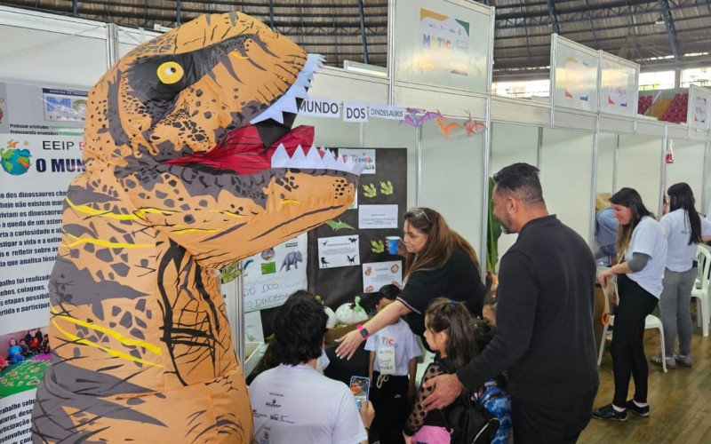 Dinossauros foram destaque em turma de Ed. Infantil