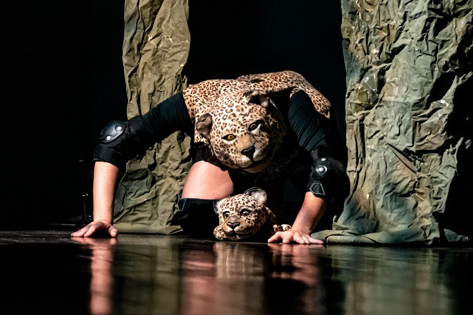 Festecri Por Aí! tem programação especial para crianças e adolescentes no Teatro Municipal