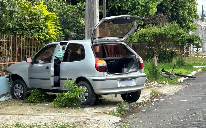 Ciclista é atropelado por carro no bairro Canudos | abc+