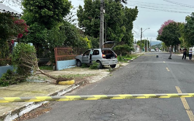 Ciclista é atropelado por carro no bairro Canudos