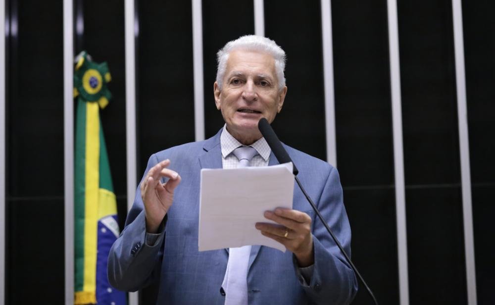 Anistia a golpistas: Líder governista acredita ter votos para derrubar urgência na Câmara