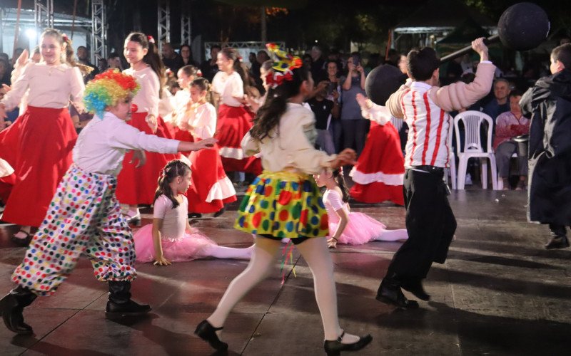 Mostra de Danças Gaúchas Campo Bom