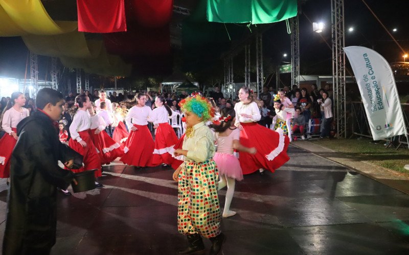 Mostra de Danças Gaúchas Campo Bom