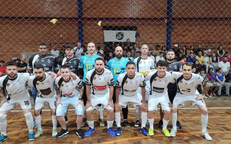 Equipe Bola 8 foi a vice-campeã do campeonato em 2024
