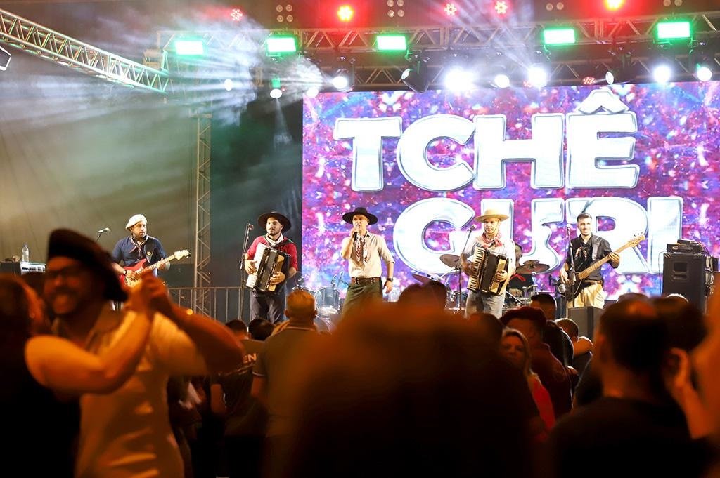 Tchê Guri vai gravar DVD ao vivo no Acampamento Farroupilha de Esteio