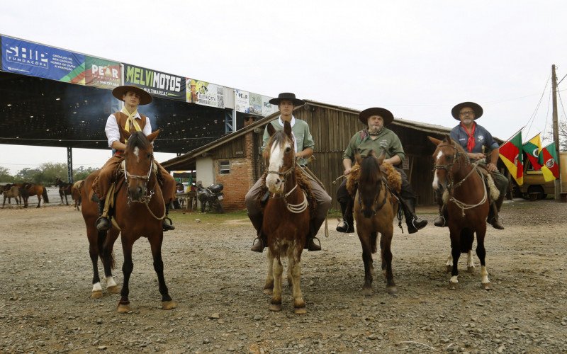 Desfile Farroupilha em Canoas