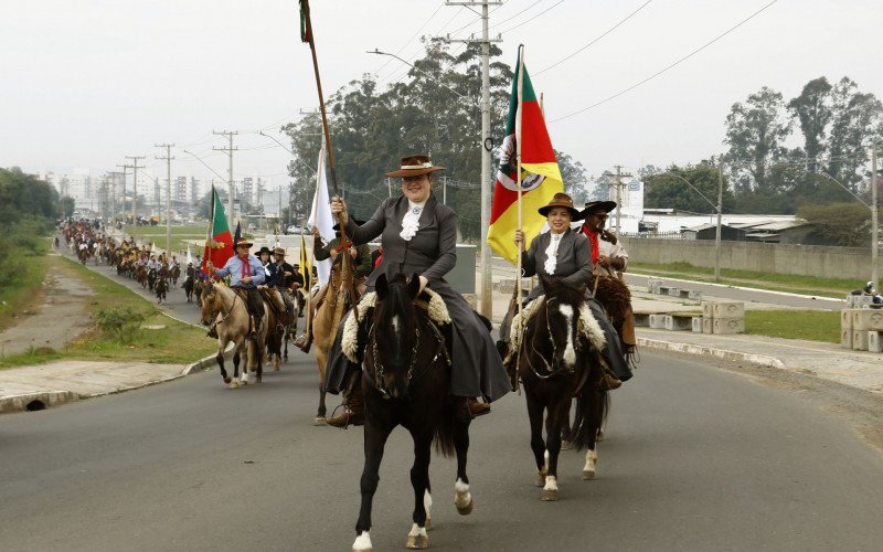 Desfile Farroupilha em Canoas