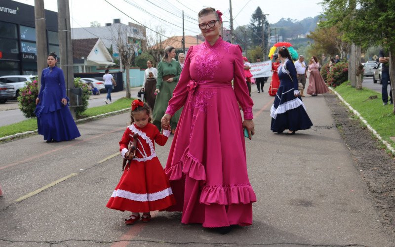Desfile Farroupilha em Estância Velha