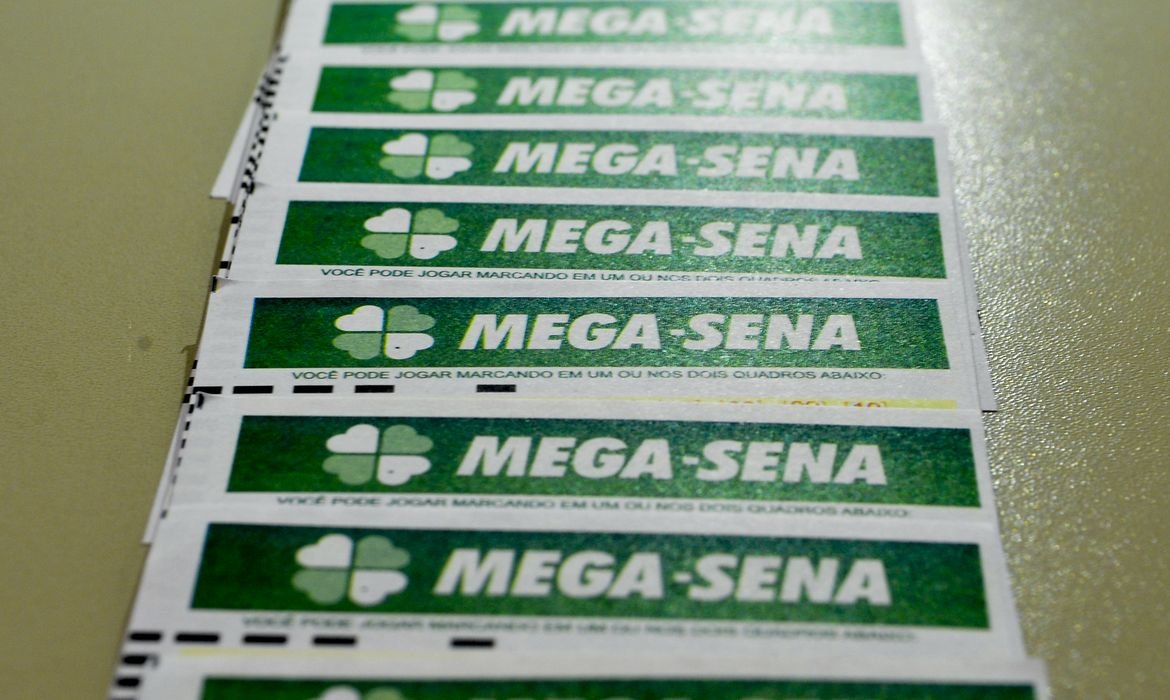 Mega-Sena: Aposta simples fatura R$ 96 milhões; veja os números sorteados