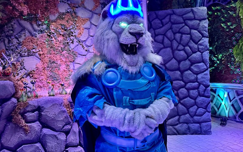Personagem do Castelo de Gelo, que será inaugurado em novembro, em Gramado