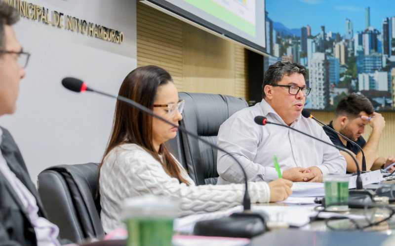Audiência pública na Câmara de Vereadores na manhã desta terça-feira (23) apresentou prestação referente aos meses de maio e agosto. | abc+