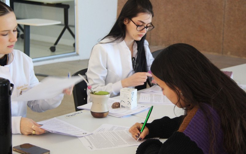 Cadastro para doadores de medula na Universidade Feevale