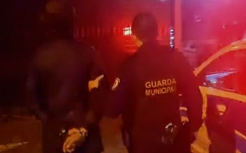 Homem é preso após tentar furtar fios em Novo Hamburgo | abc+