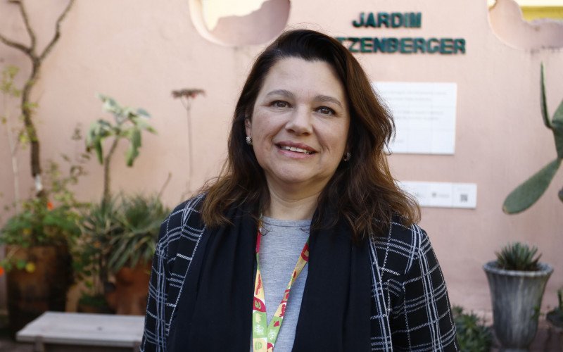 Diretora da Casa de Cultura, Adriana Sperandir ressalta a Casa que abraça todas as culturas | abc+