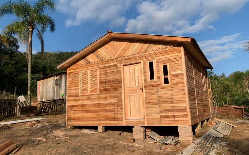 Casa de jovem estava sendo construída na Vila Esperança, em Novo Hamburgo | abc+
