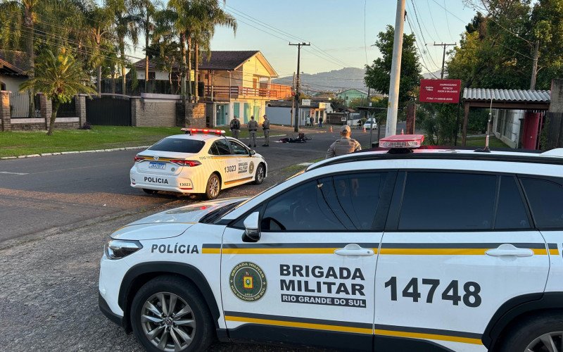 Homem é morto a tiros no meio da rua em Novo Hamburgo