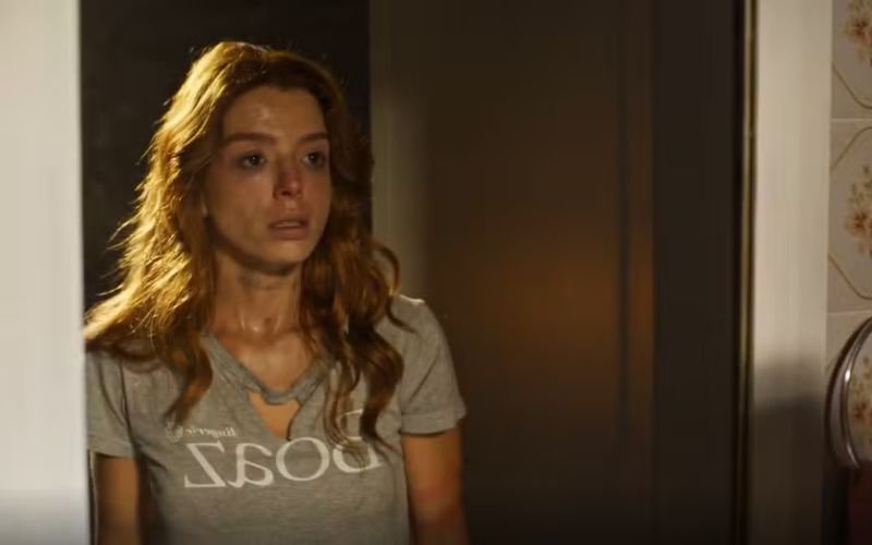 "Eu estava abalada": Atriz revela bastidores da cena de abuso em Dona de Mim