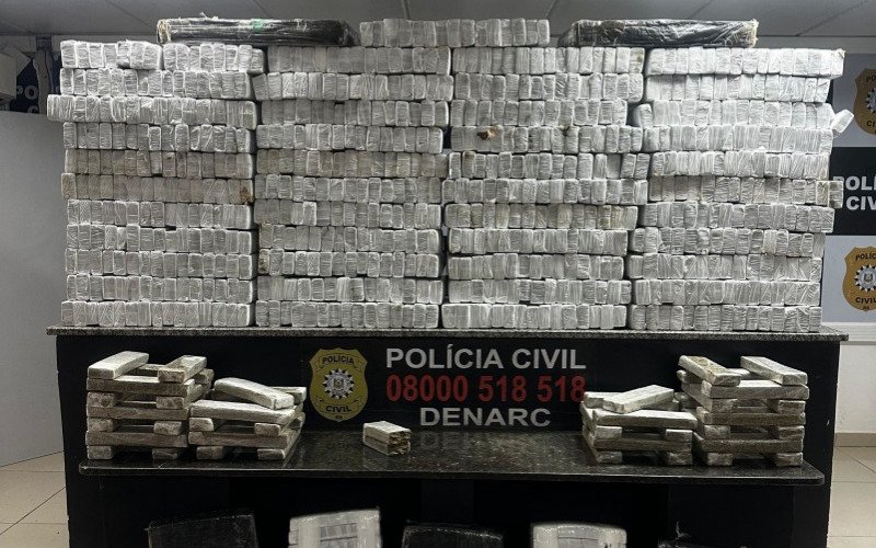 Mais de meia tonelada de maconha é apreendida em Novo Hamburgo