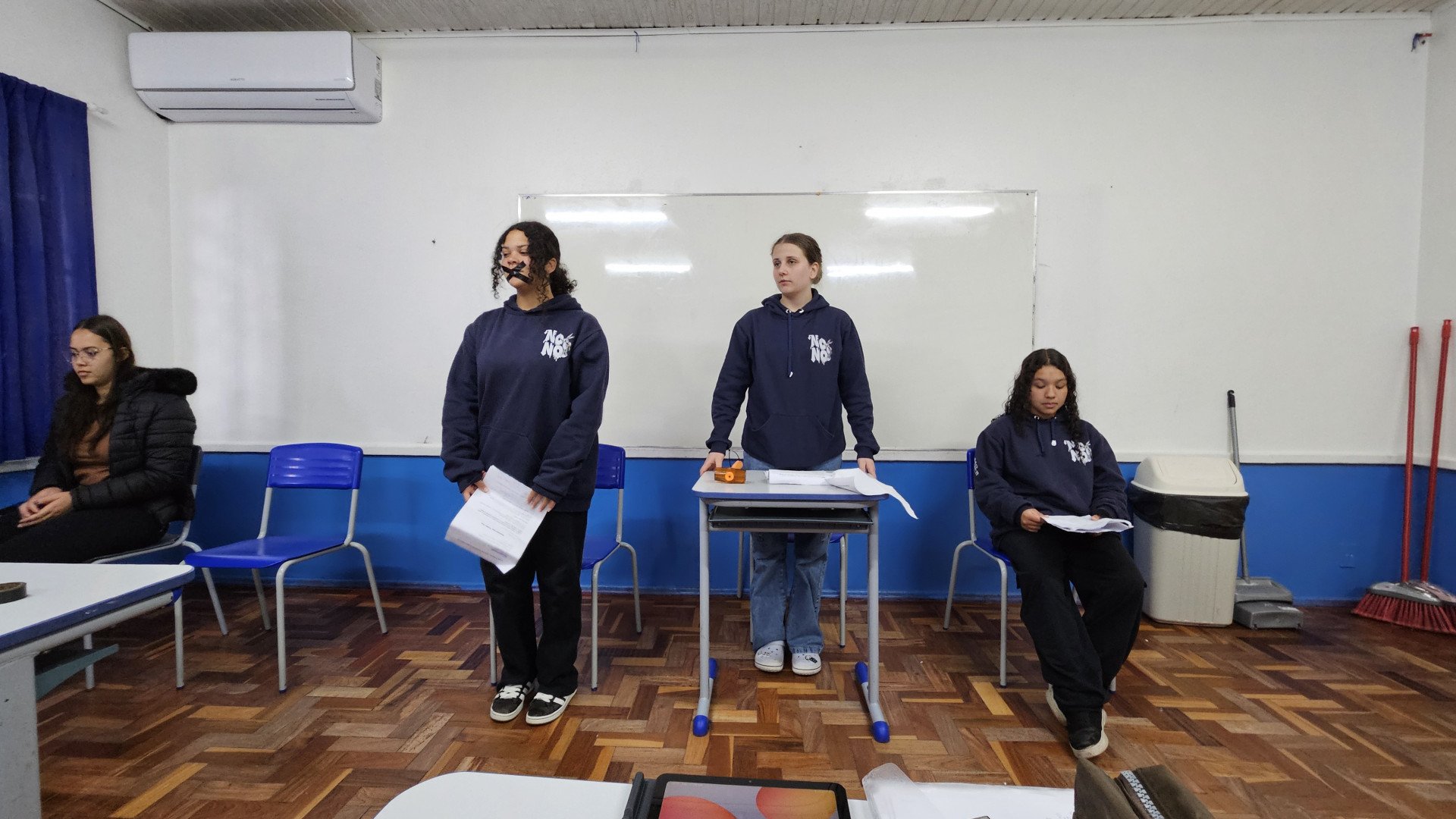 Casa Vit&oacute;ria promove concursos de reda&ccedil;&atilde;o e teatro com abordagem sobre viol&ecirc;ncia dom&eacute;stica