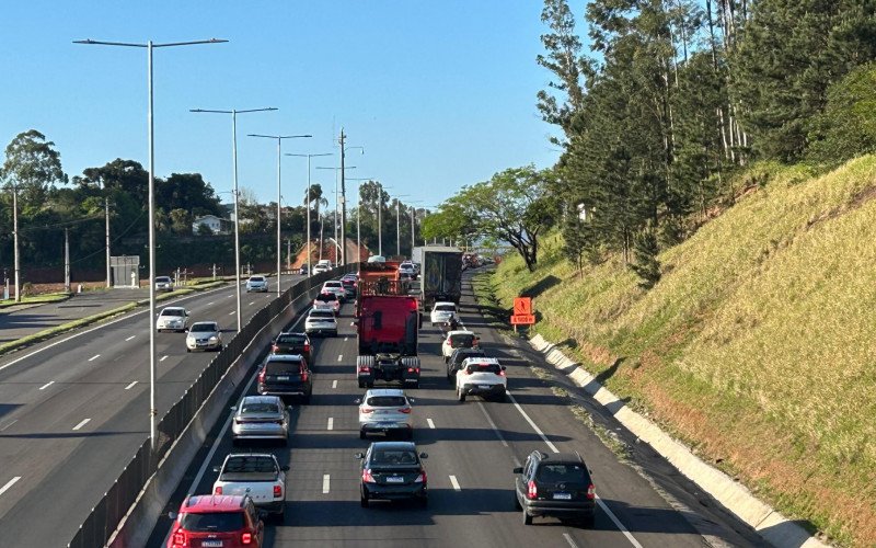 Engarrafamento na BR-116 em Novo Hamburgo  | abc+