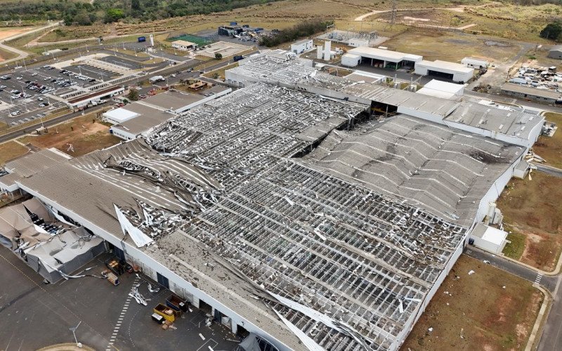 Toyota suspende produção no país após chuva destruir fábrica em SP | abc+