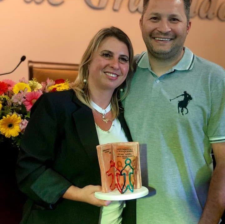 Márcia Fabiana venceu a categoria Ensino Fundamental, com projeto na Emef Presidente Vargas