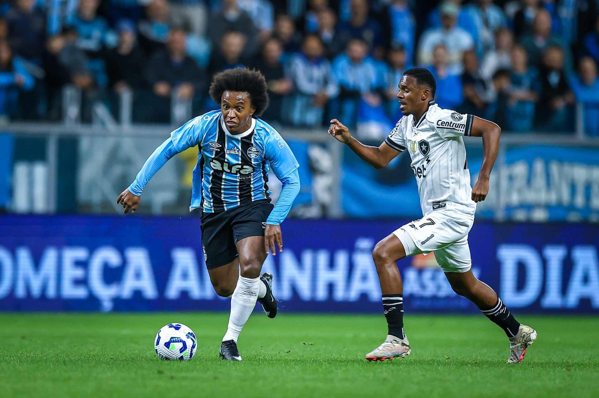 Grêmio x Vitória: Onde assistir, horário e prováveis escalações da partida do Brasileirão