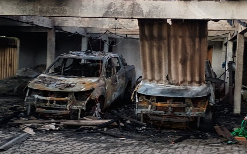Incêndio destruiu parte da sede da Patram na madrugada desta sexta-feira | abc+