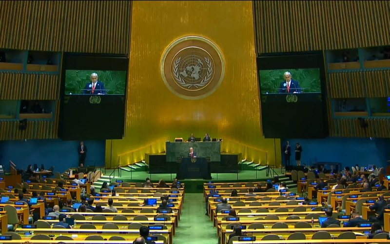 Benjamin Netanyahu discursa para Assembleia Geral da ONU quase vazia e é vaiado por parlamentares que ficaram