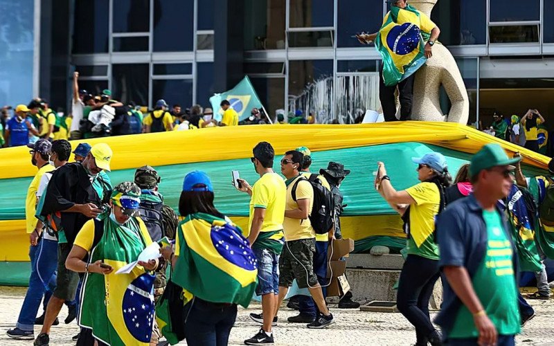Cientista político vê onda bolsonarista enfraquecida após condenação | abc+
