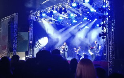 Tiago Iorc faz show em Campo Bom: "RS é sempre um carinho no coração"